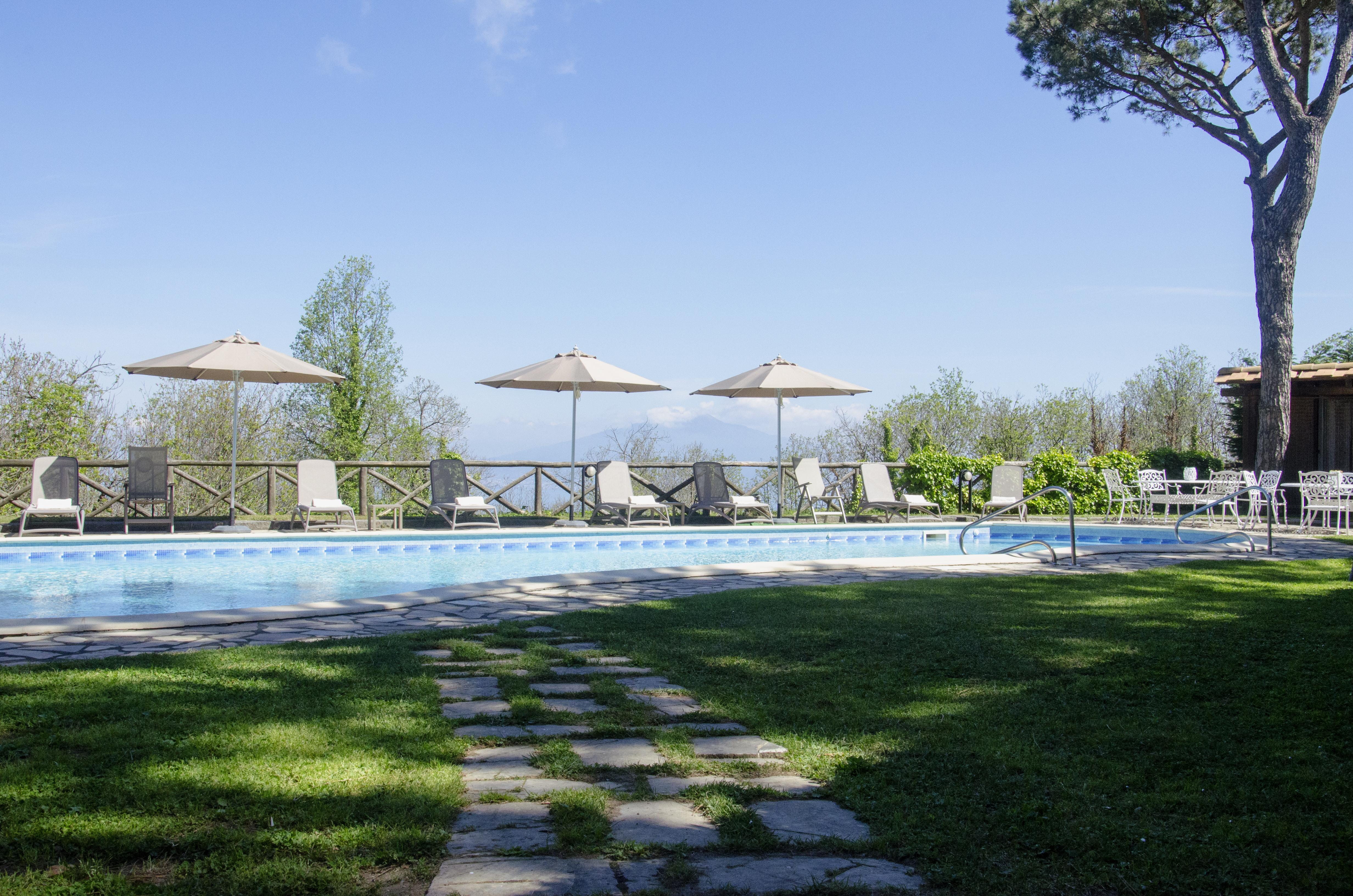 Oasi Olimpia Relais Hotel SantʼAgata sui Due Golfi Kültér fotó