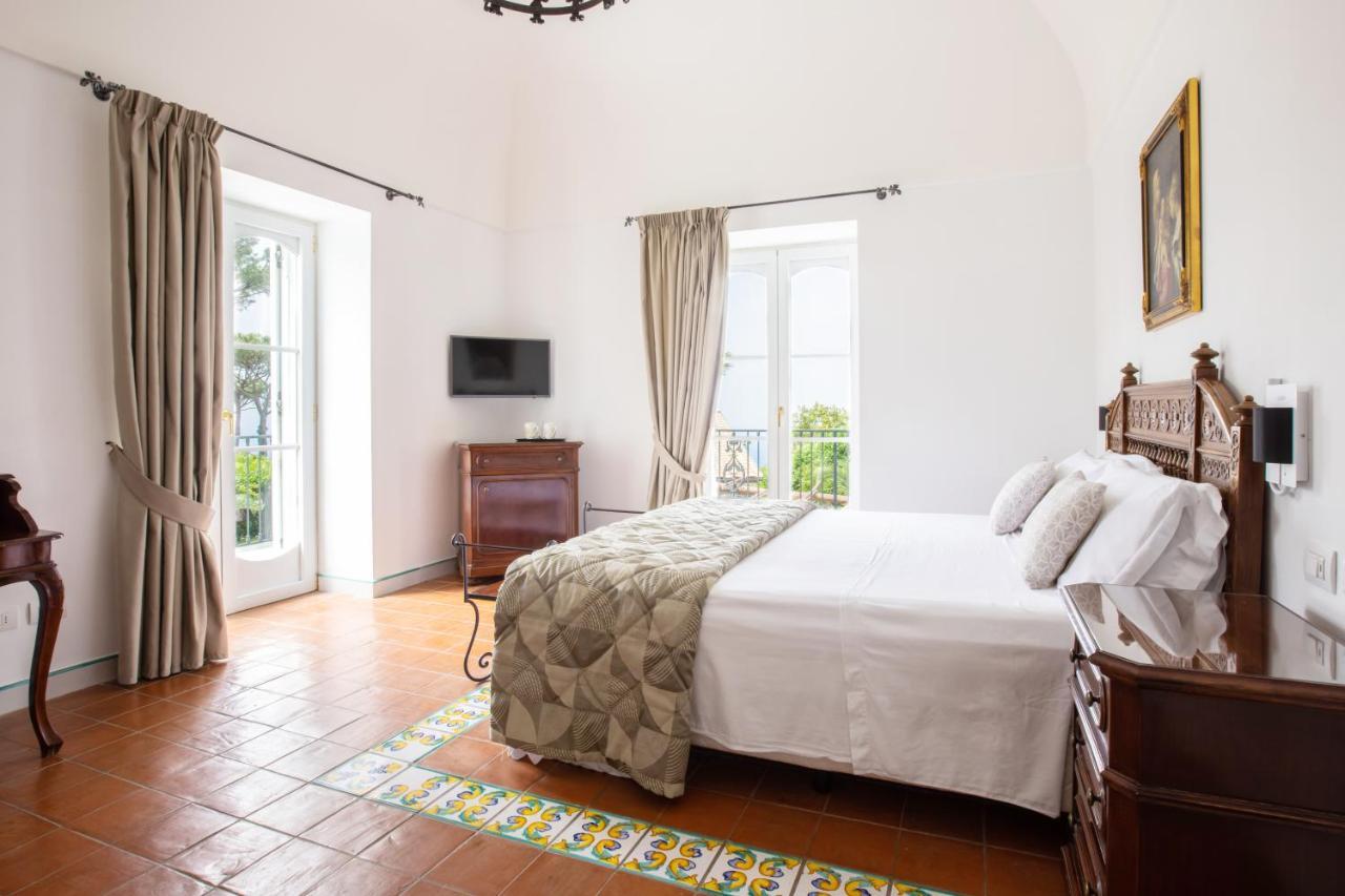 Oasi Olimpia Relais Hotel SantʼAgata sui Due Golfi Kültér fotó